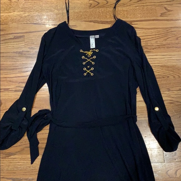 Beautiful navy dress with gold accents - Picture 3 of 5